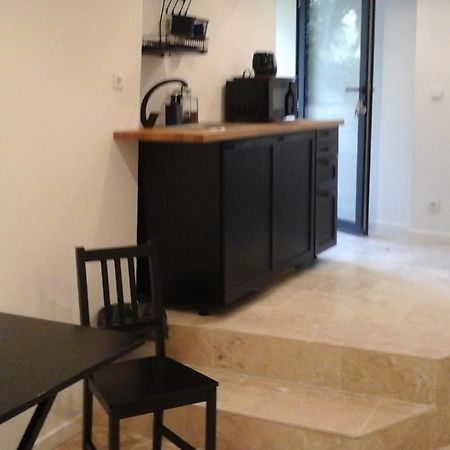 Hotel Kira Uzès Zewnętrze zdjęcie