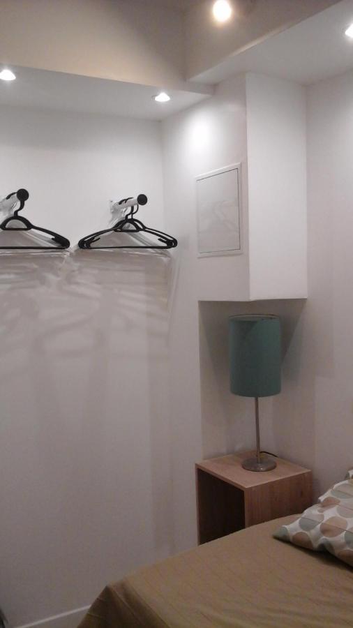 Hotel Kira Uzès Zewnętrze zdjęcie